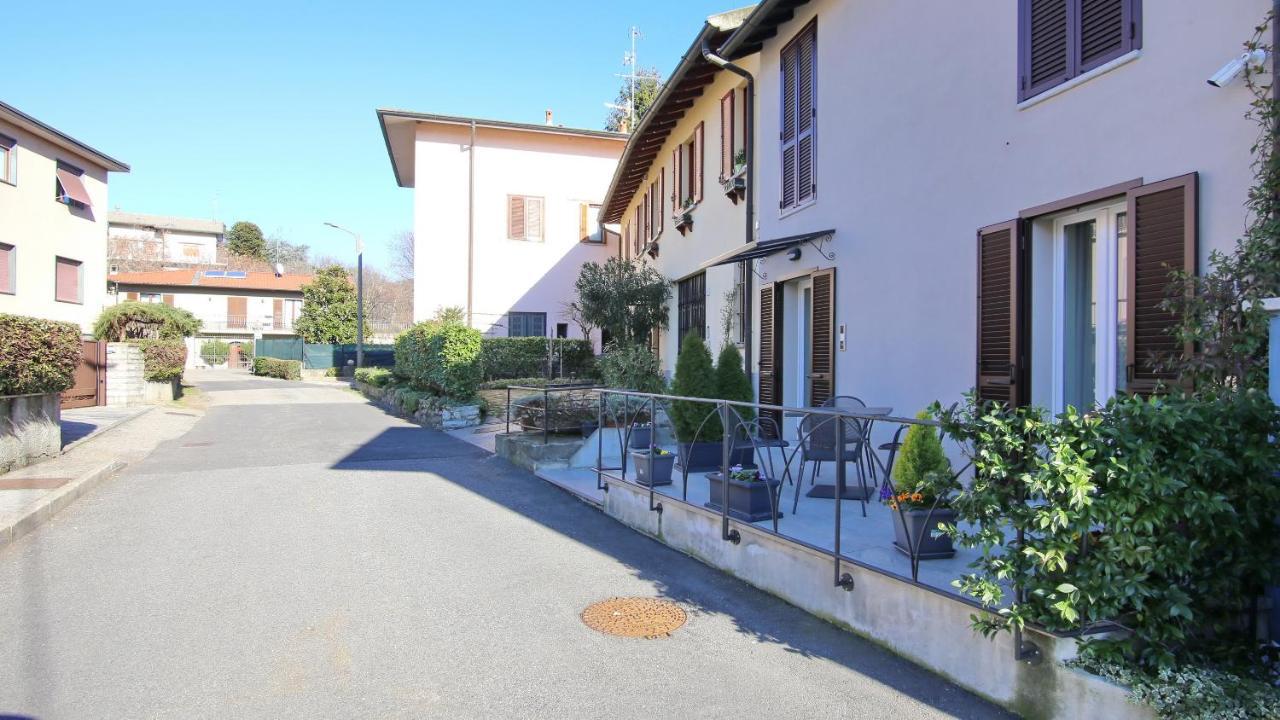 Italianway - Affittacamere Brenna San Fermo della Battaglia ภายนอก รูปภาพ